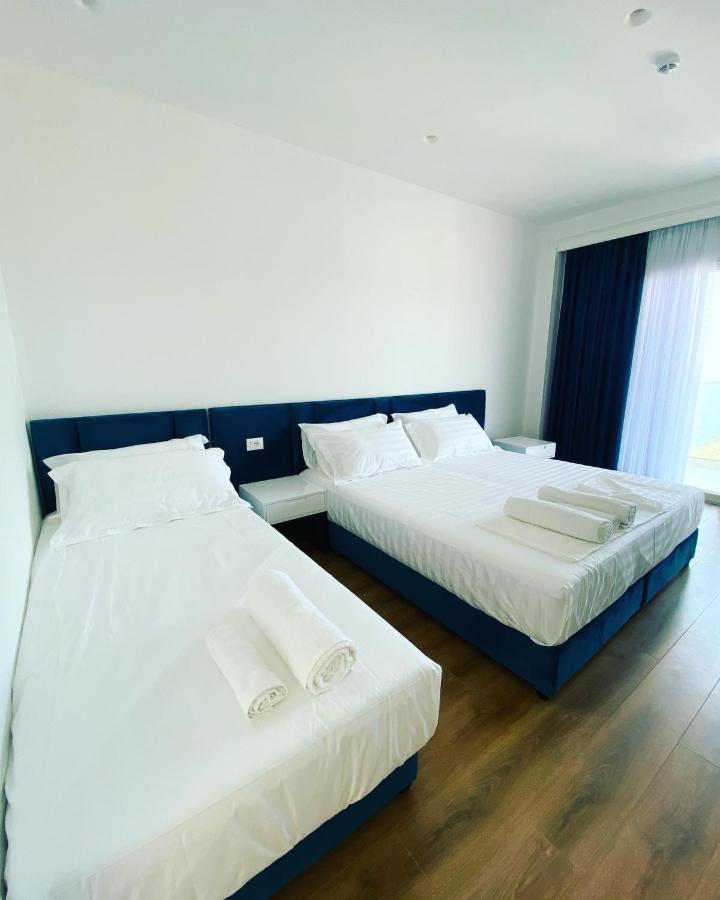 Sea & Lake View Villa Εξαμίλιο Εξωτερικό φωτογραφία