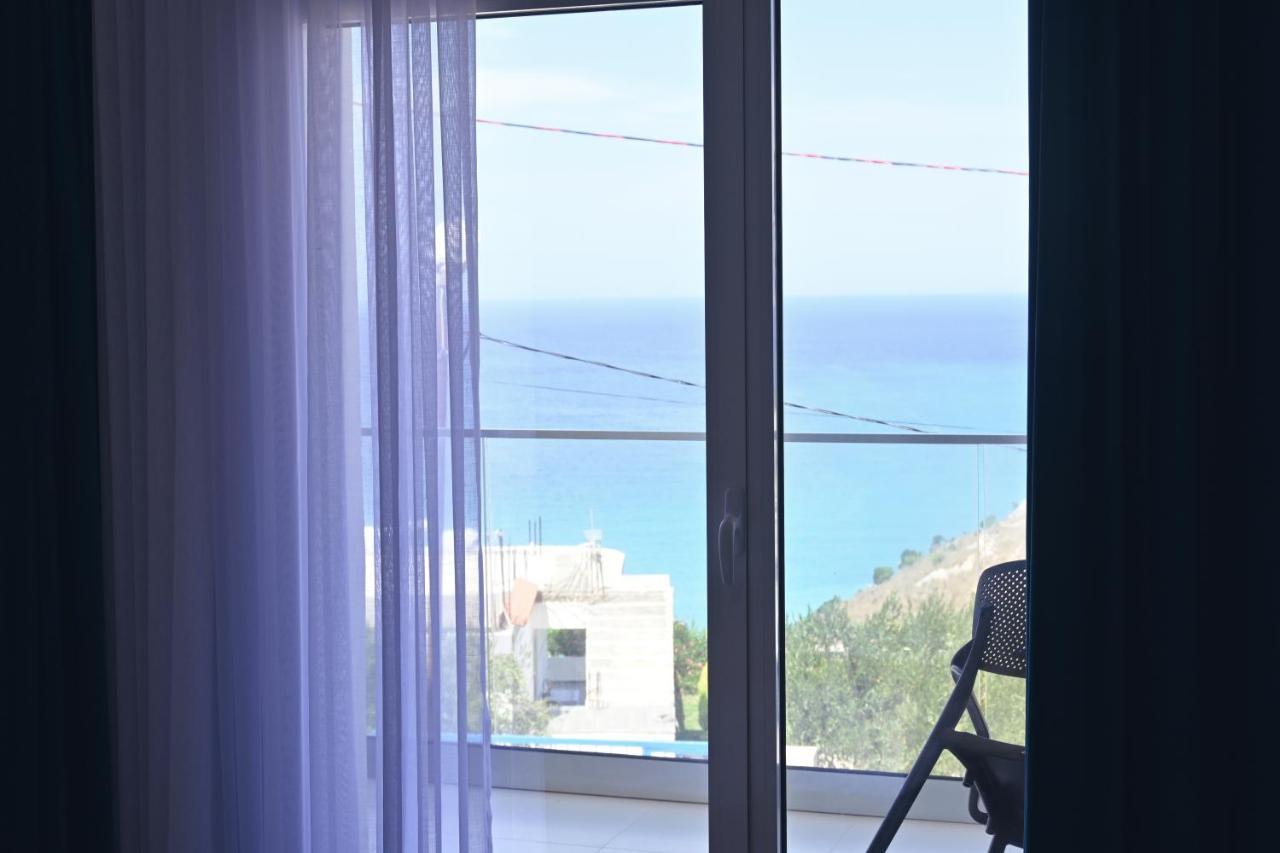 Sea & Lake View Villa Εξαμίλιο Εξωτερικό φωτογραφία
